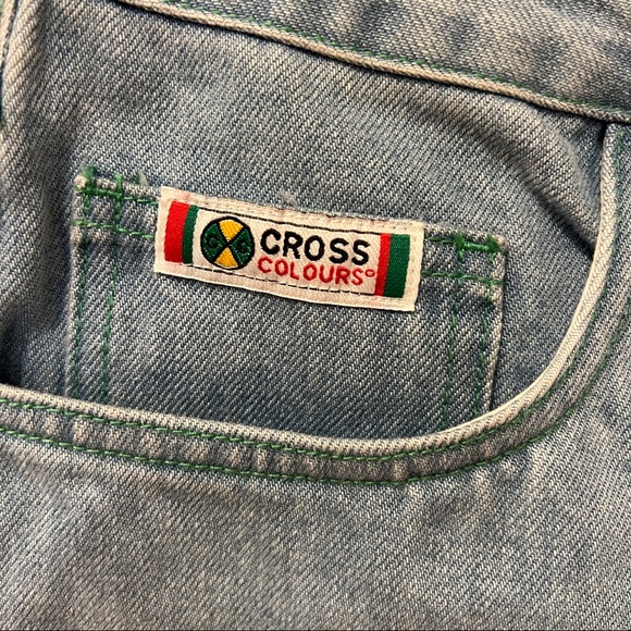 Cross Colours Cuffed Denim Short Ya Dig Hip Hop in Vintage Indigo NWOT (32) - Picture 6 of 9